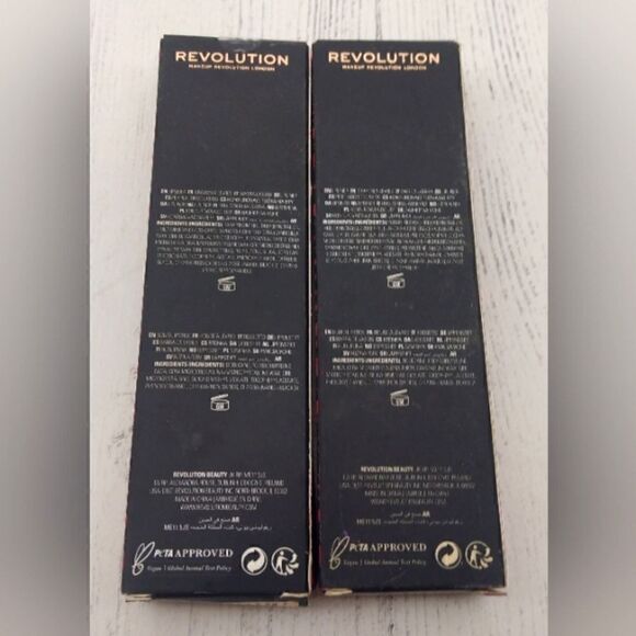 2 Revolution Midnight Kiss Black Matte Lipgloss & Lip Liner New in the box - Picture 8 of 10